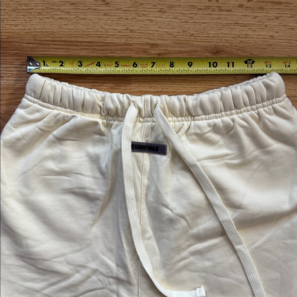 Fear of God Essentials Set ✨ size Medium - Picture 15 of 16